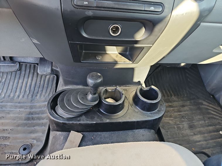image for item NP9243 2005 Ford F150  SuperCab pickup truck