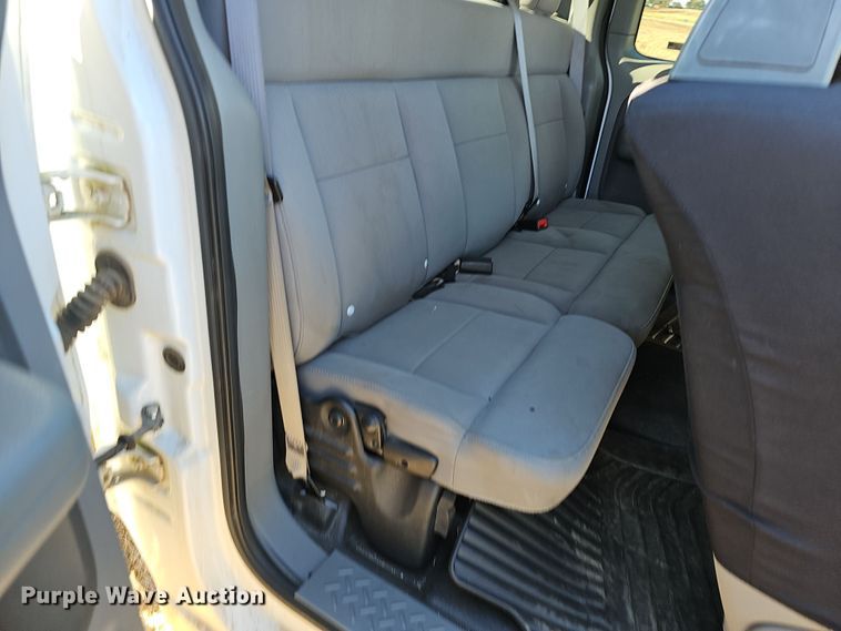 image for item NP9243 2005 Ford F150  SuperCab pickup truck