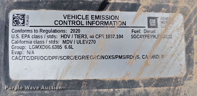 image for item NP9256 2020 Chevrolet Silverado 2500HD  Crew Cab pickup truck