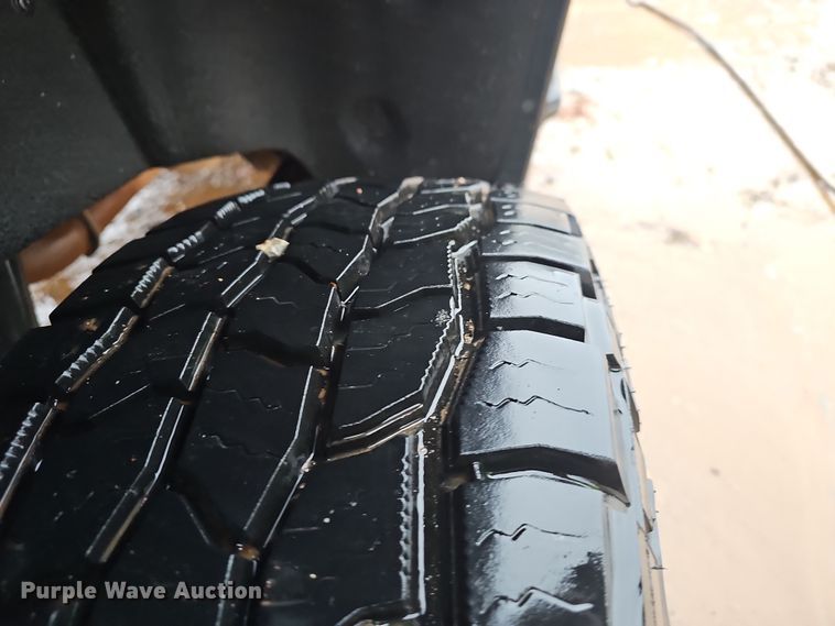 image for item NP9256 2020 Chevrolet Silverado 2500HD  Crew Cab pickup truck