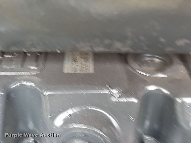 image for item NP9279 2003 Bobcat S250  skid steer loader