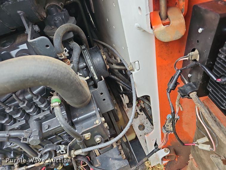 image for item NP9279 2003 Bobcat S250  skid steer loader