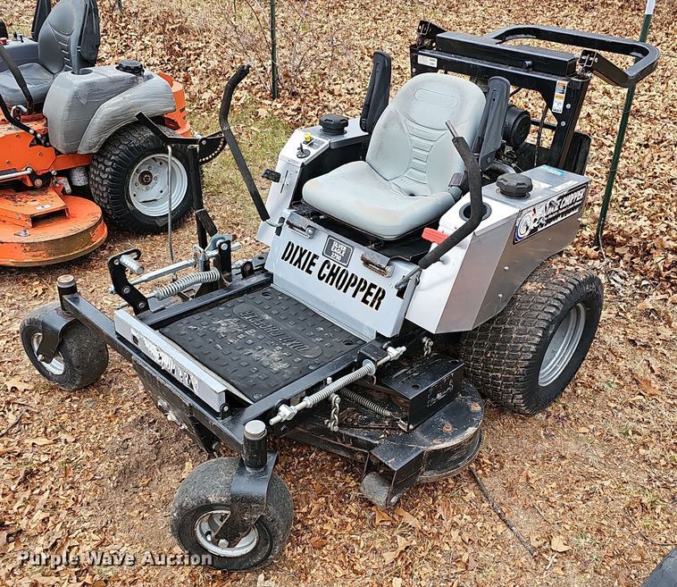 Dixie Chopper Silver Eagle 2750 ZTR lawn mower in Willard, MO Item