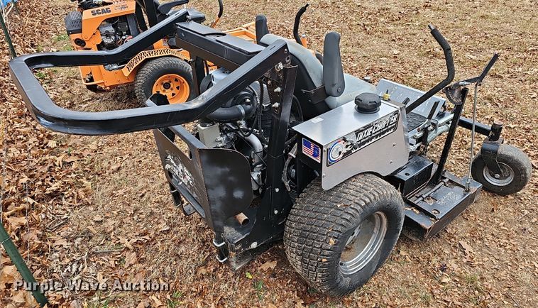 image for item NP9282 Dixie Chopper Silver Eagle 2750  ZTR lawn mower