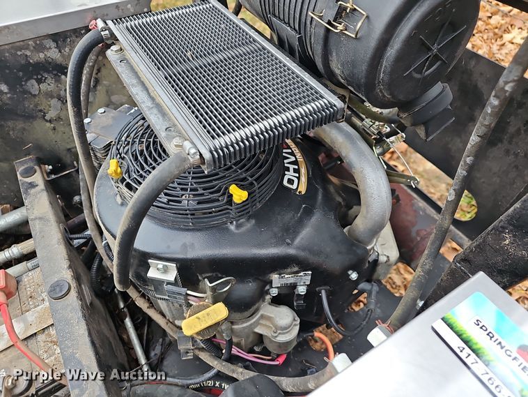 image for item NP9282 Dixie Chopper Silver Eagle 2750  ZTR lawn mower