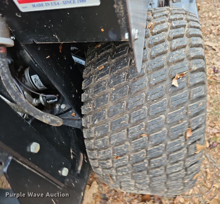 image for item NP9282 Dixie Chopper Silver Eagle 2750  ZTR lawn mower