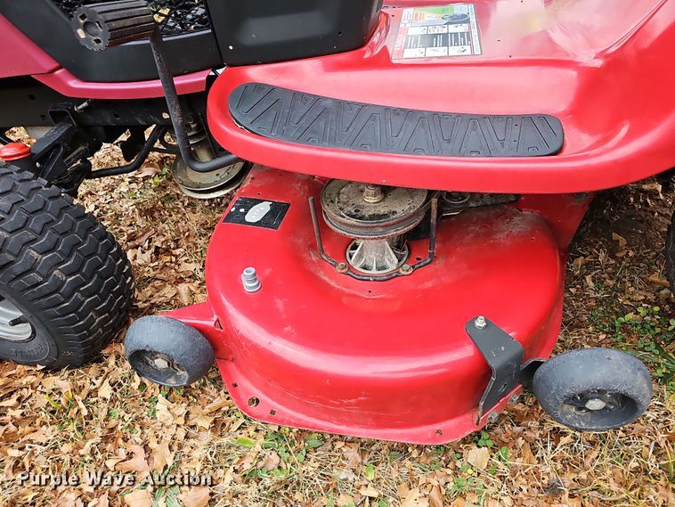 image for item NP9285 (4) lawn mowers