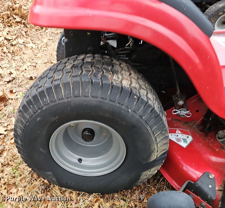 image for item NP9285 (4) lawn mowers