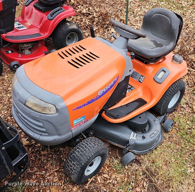 image for item NP9285 (4) lawn mowers