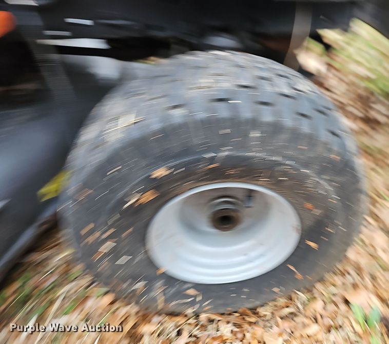 image for item NP9285 (4) lawn mowers