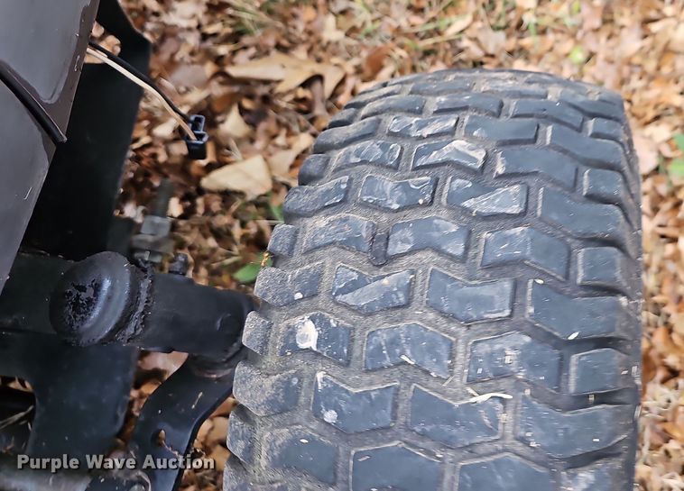 image for item NP9285 (4) lawn mowers