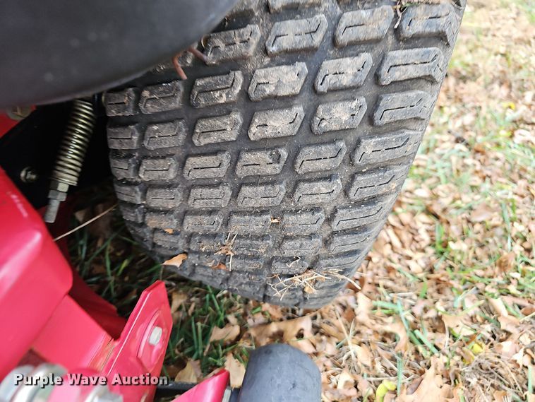 image for item NP9285 (4) lawn mowers