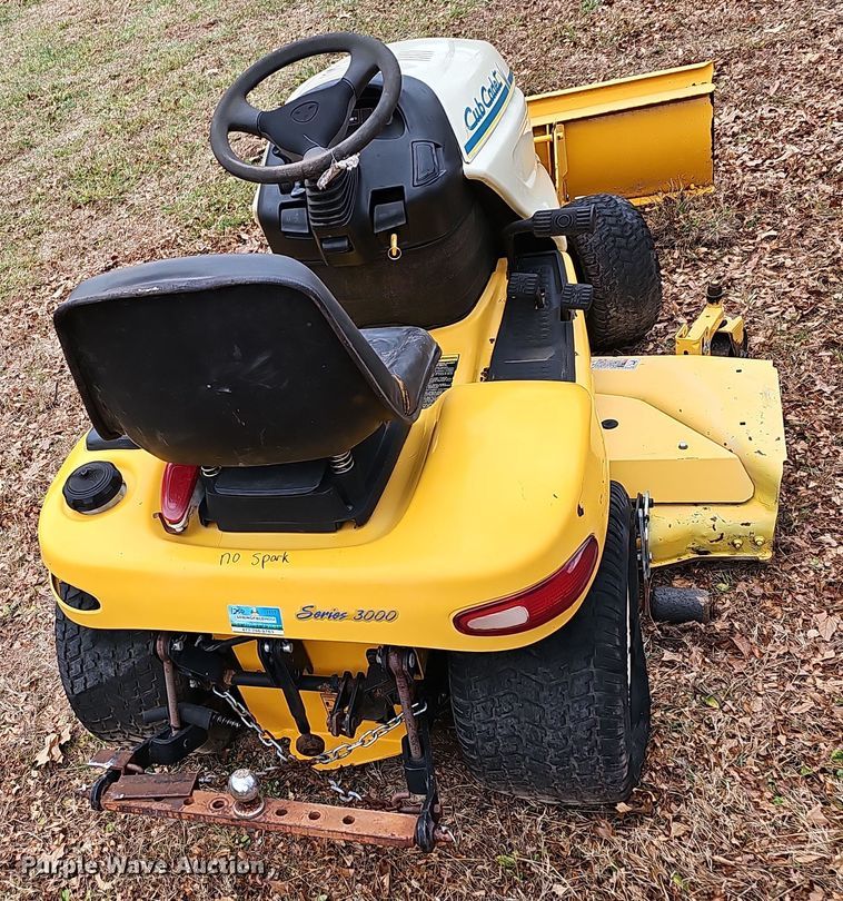 image for item NP9286 Cub Cadet Series 3000  lawn mower