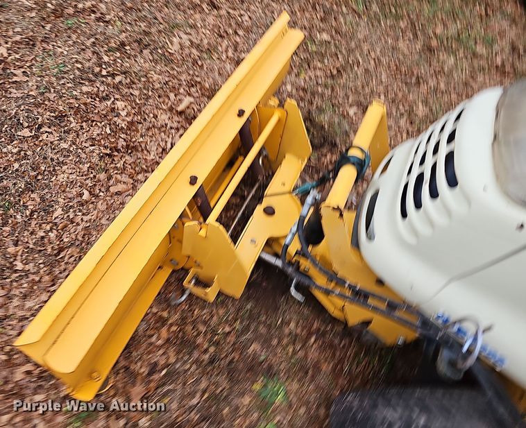 image for item NP9286 Cub Cadet Series 3000  lawn mower