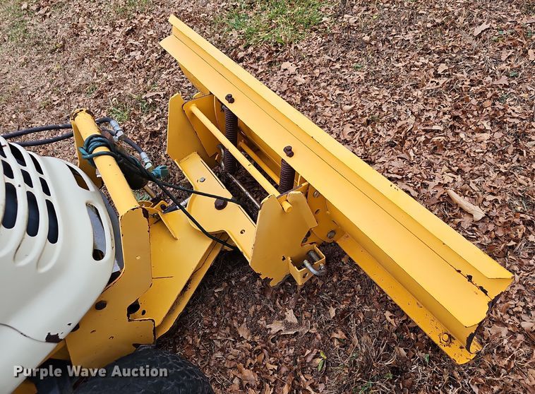 image for item NP9286 Cub Cadet Series 3000  lawn mower