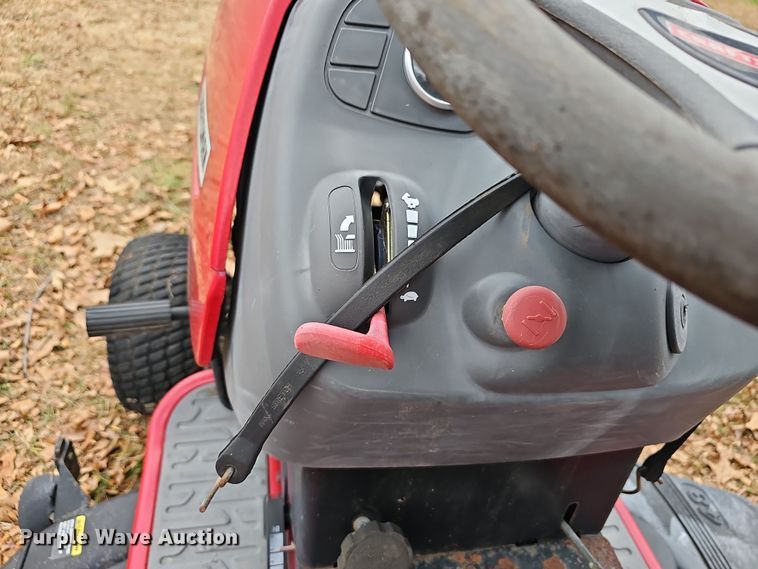 image for item NP9287 (4) lawn mowers