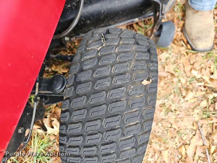 image for item NP9287 (4) lawn mowers