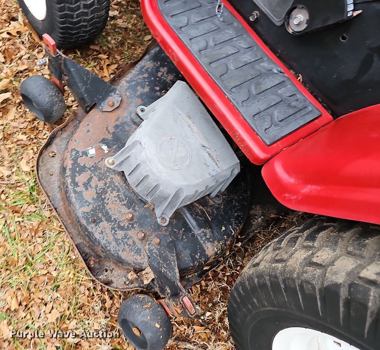 image for item NP9287 (4) lawn mowers