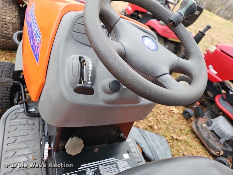 image for item NP9287 (4) lawn mowers