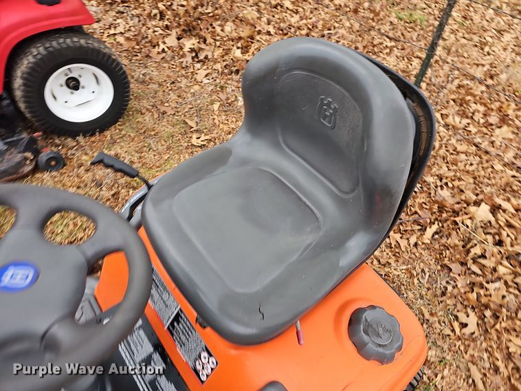 image for item NP9287 (4) lawn mowers