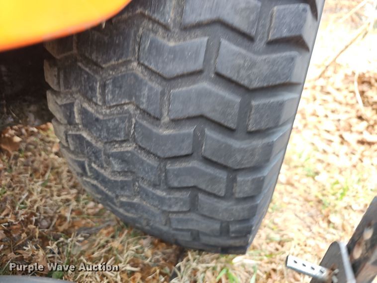 image for item NP9287 (4) lawn mowers