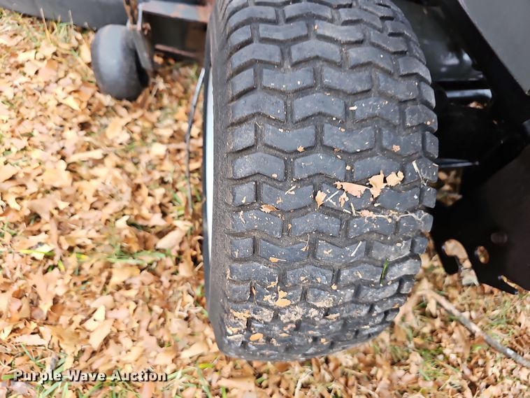 image for item NP9287 (4) lawn mowers