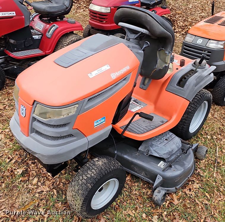 image for item NP9287 (4) lawn mowers