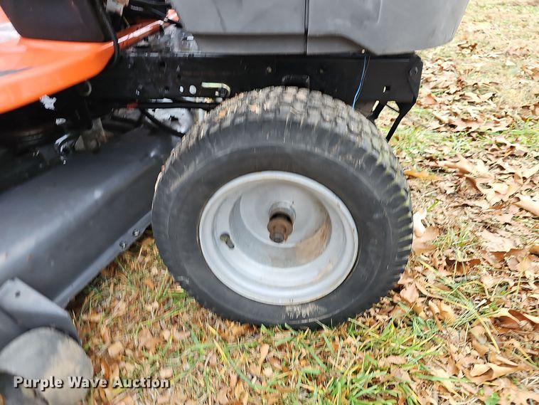 image for item NP9287 (4) lawn mowers