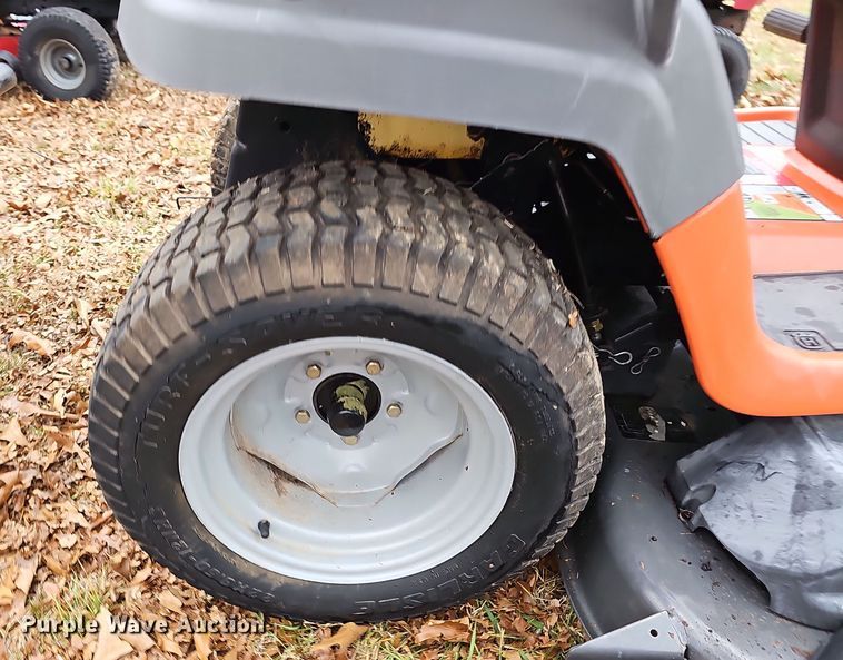 image for item NP9287 (4) lawn mowers