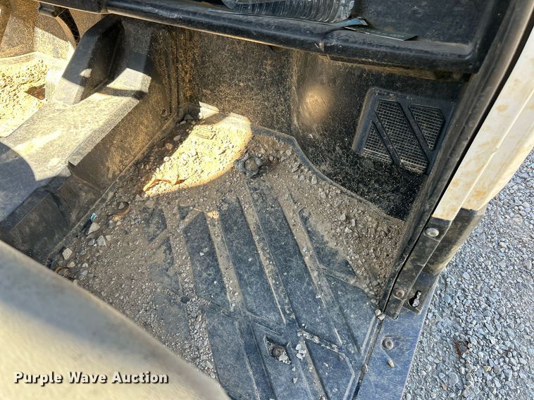 image for item NQ9922 2018 Bobcat 3400  utility vehicle