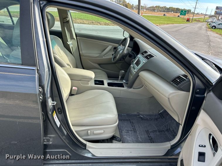 image for item NR9378 2007 Toyota Camry Hybrid