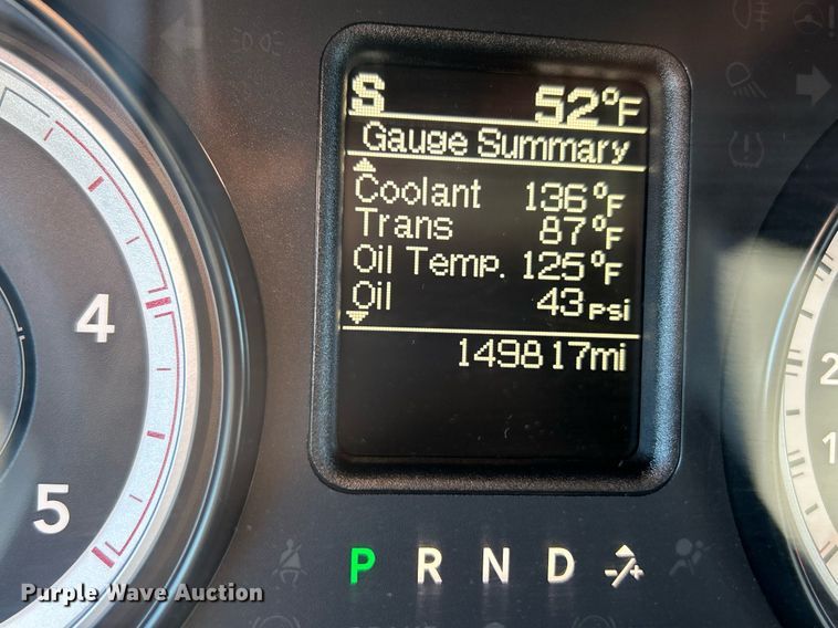 image for item NR9454 2015 Dodge Ram 4500HD  flatbed truck