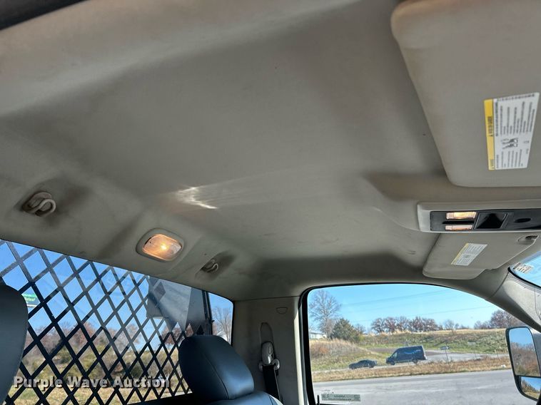 image for item NR9454 2015 Dodge Ram 4500HD  flatbed truck