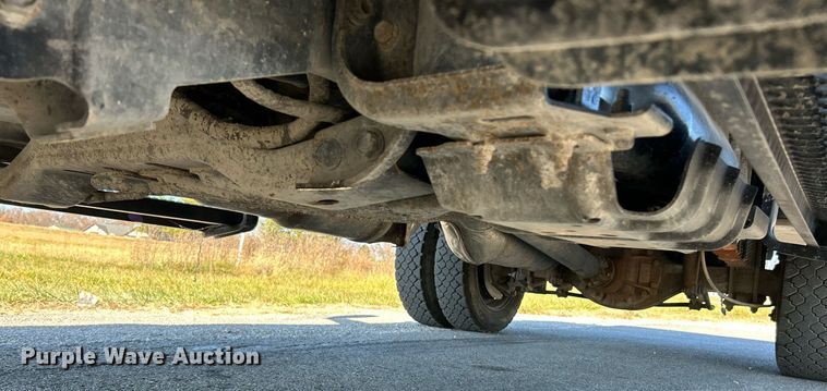 image for item NR9454 2015 Dodge Ram 4500HD  flatbed truck