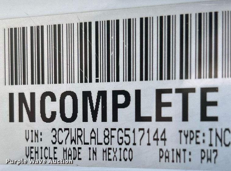 image for item NR9454 2015 Dodge Ram 4500HD  flatbed truck