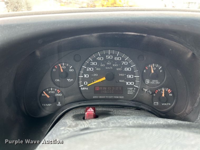 image for item NR9459 2000 Chevrolet Express  school bus