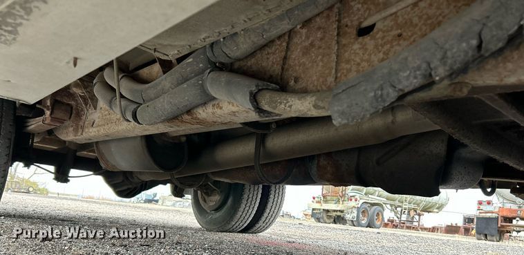 image for item NR9459 2000 Chevrolet Express  school bus