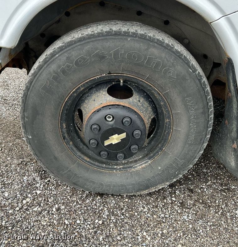 image for item NR9459 2000 Chevrolet Express  school bus