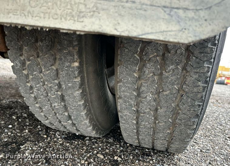 image for item NR9459 2000 Chevrolet Express  school bus