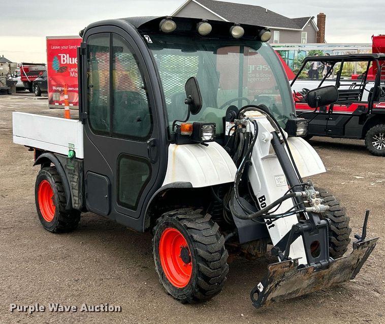 image for item NR9463 2005 Bobcat Toolcat 5600  utility vehicle
