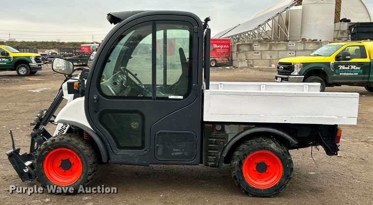 image for item NR9463 2005 Bobcat Toolcat 5600  utility vehicle