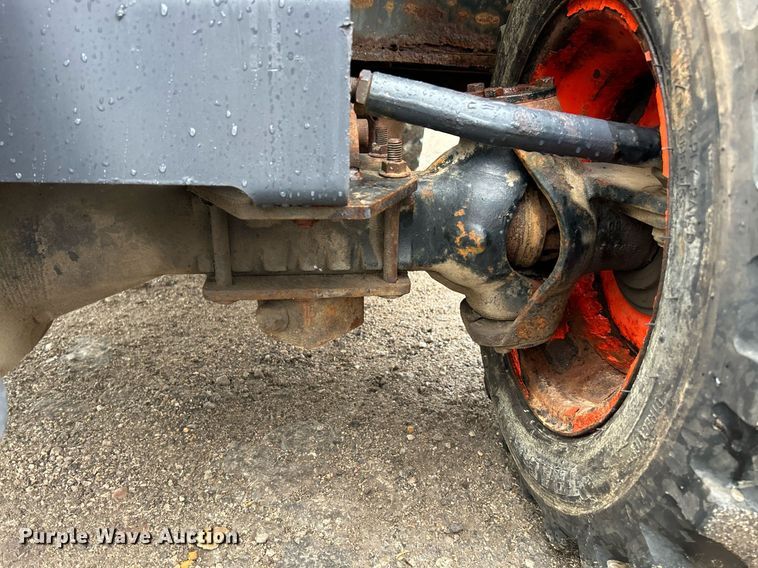 image for item NR9463 2005 Bobcat Toolcat 5600  utility vehicle