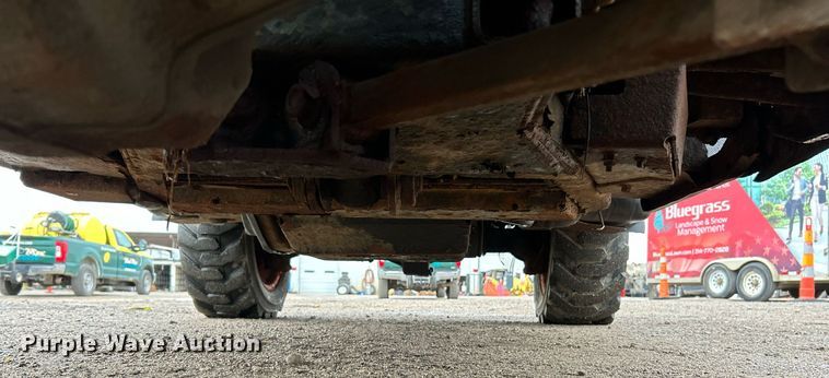 image for item NR9463 2005 Bobcat Toolcat 5600  utility vehicle