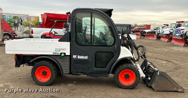 image for item NR9464 2006 Bobcat Toolcat 5600  utility vehicle