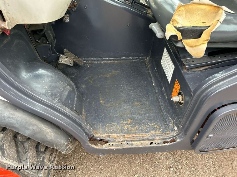 image for item NR9464 2006 Bobcat Toolcat 5600  utility vehicle