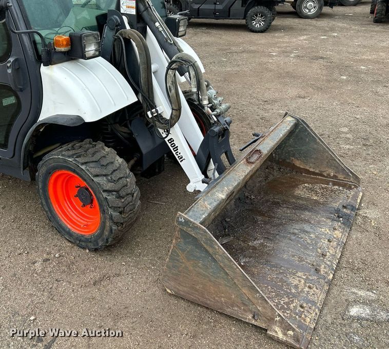 image for item NR9464 2006 Bobcat Toolcat 5600  utility vehicle