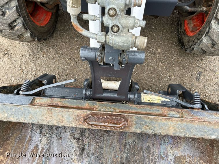 image for item NR9464 2006 Bobcat Toolcat 5600  utility vehicle