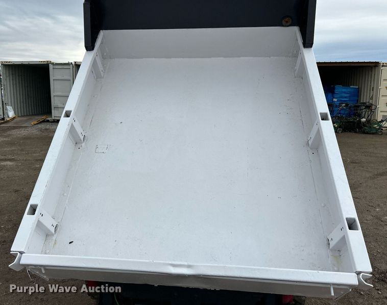 image for item NR9464 2006 Bobcat Toolcat 5600  utility vehicle