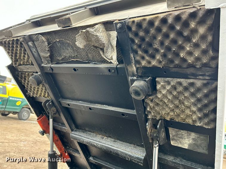 image for item NR9464 2006 Bobcat Toolcat 5600  utility vehicle