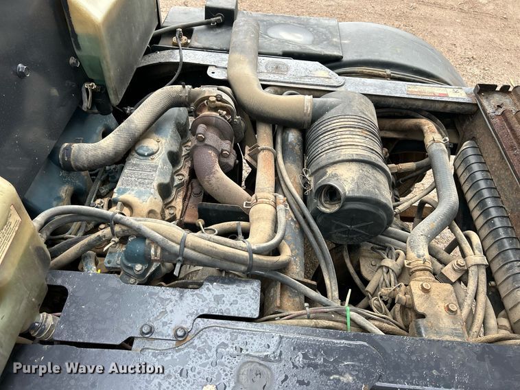 image for item NR9464 2006 Bobcat Toolcat 5600  utility vehicle